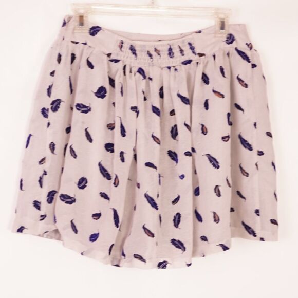 Forever 21 Mini Skirt, Gray with Blue Feathers, Lg - Picture 2 of 5